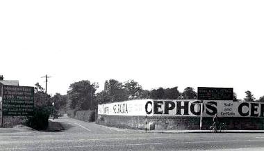 Black and white photo of Ashton Park corner in 1937.