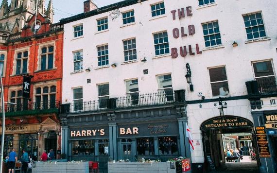 Front view of The Bull and Royal from Church Street, Preston.