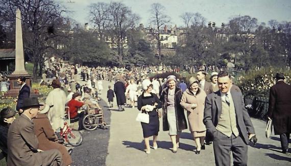 Crowds in Avenham Park at past Egg Rolling event.